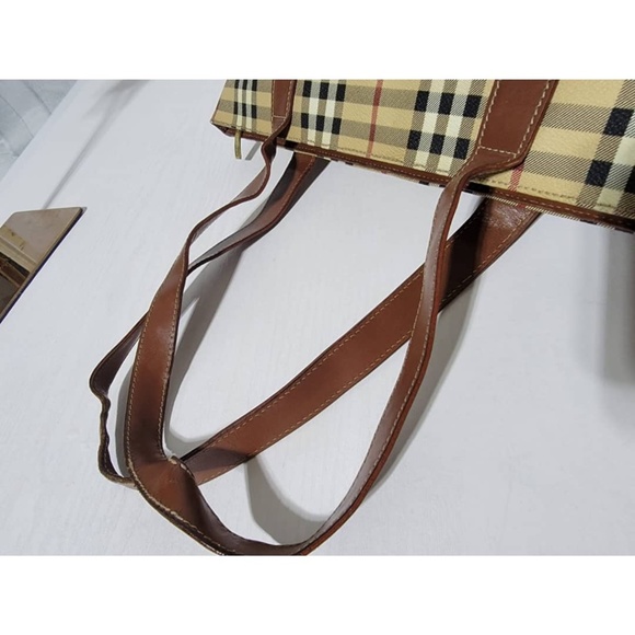 Authentic Burberry Haymarket Check Canvas Shoulder Bag Brown/Beige - Picture 8 of 14